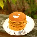 Jack-O-Lantern Pumpkin Pancakes - Easy Family Recipes