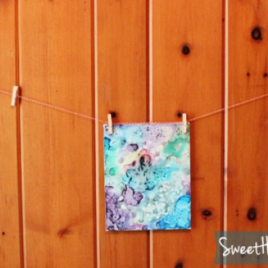 DIY Kids Art Display